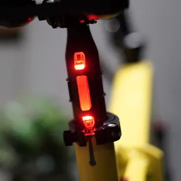 svitch rearlightxe_1